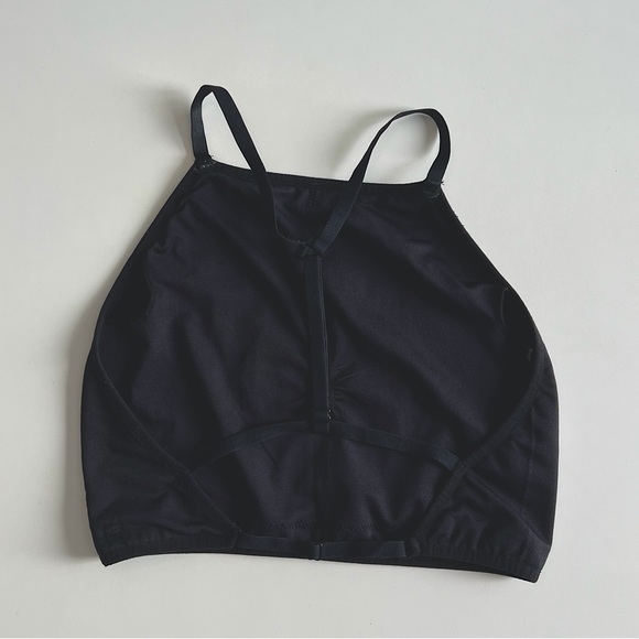 Strappy backless bra top - Picture 2 of 4